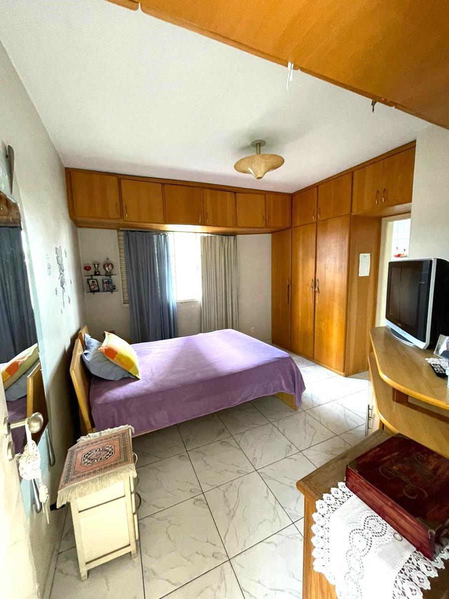 Casa, Padre Eustáquio, 4 Quartos, 0 Vaga, 2 Suítes