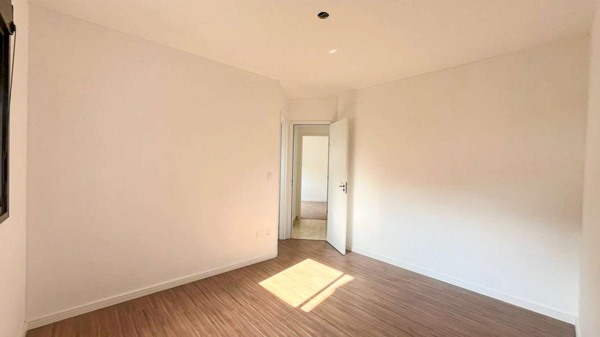 Apartamento, Serra, 2 Quartos, 2 Vagas, 1 Suíte