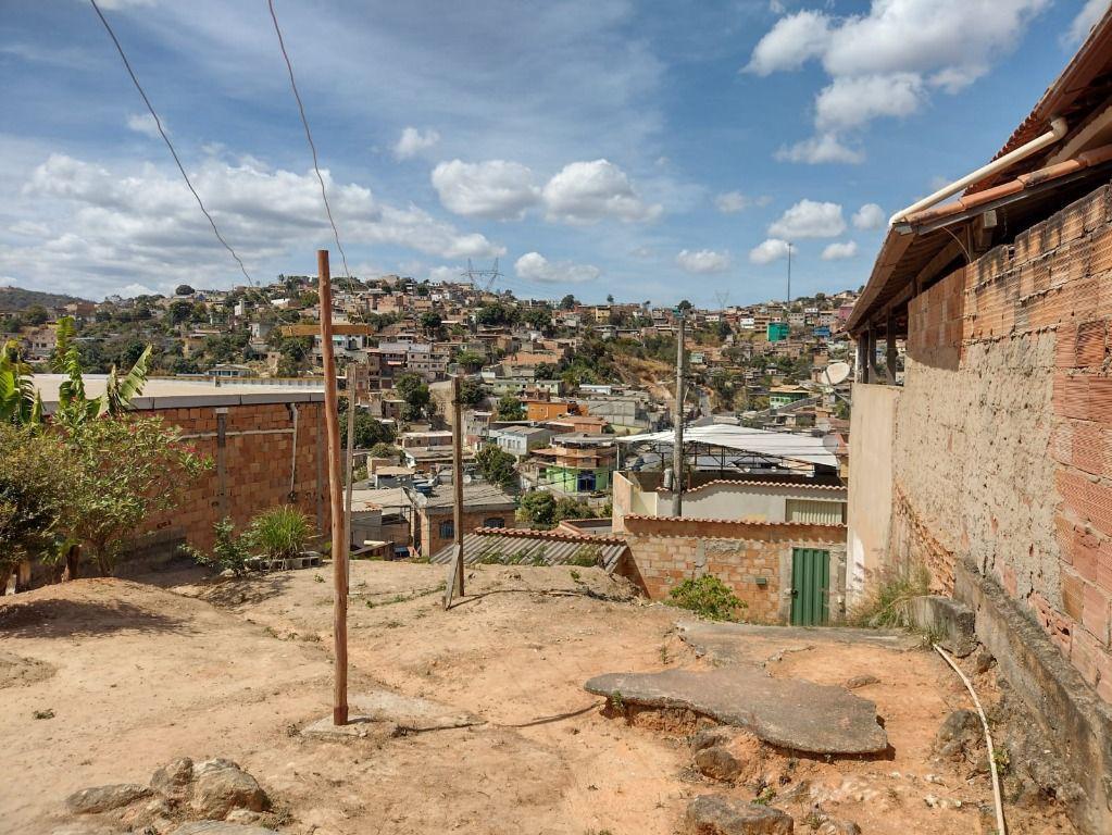 Casa, Nossa Senhora de Fátima, 2 Quartos, 0 Vaga