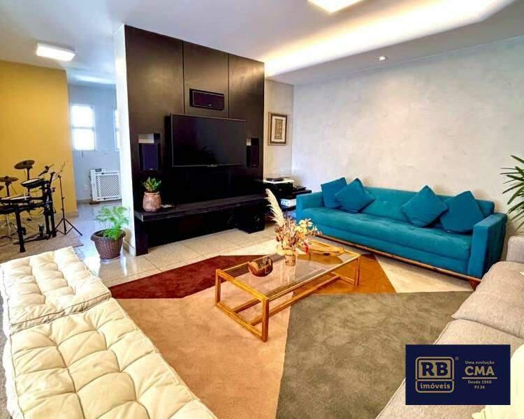 Cobertura, Funcionários, 4 Quartos, 4 Vagas, 2 Suítes