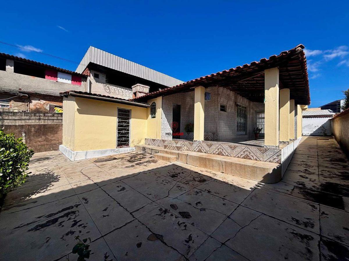 Casa, Lindéia, 6 Quartos, 3 Vagas