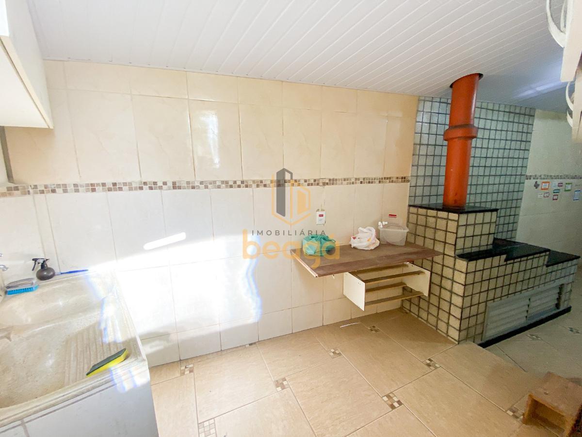 Casa, São Gotardo, 5 Quartos, 6 Vagas, 1 Suíte