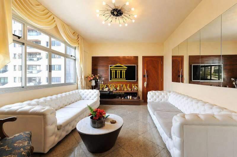 Apartamento, Funcionários, 4 Quartos, 2 Vagas, 1 Suíte