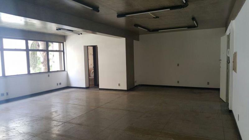 Sala, Centro, 0 Quarto, 0 Vaga