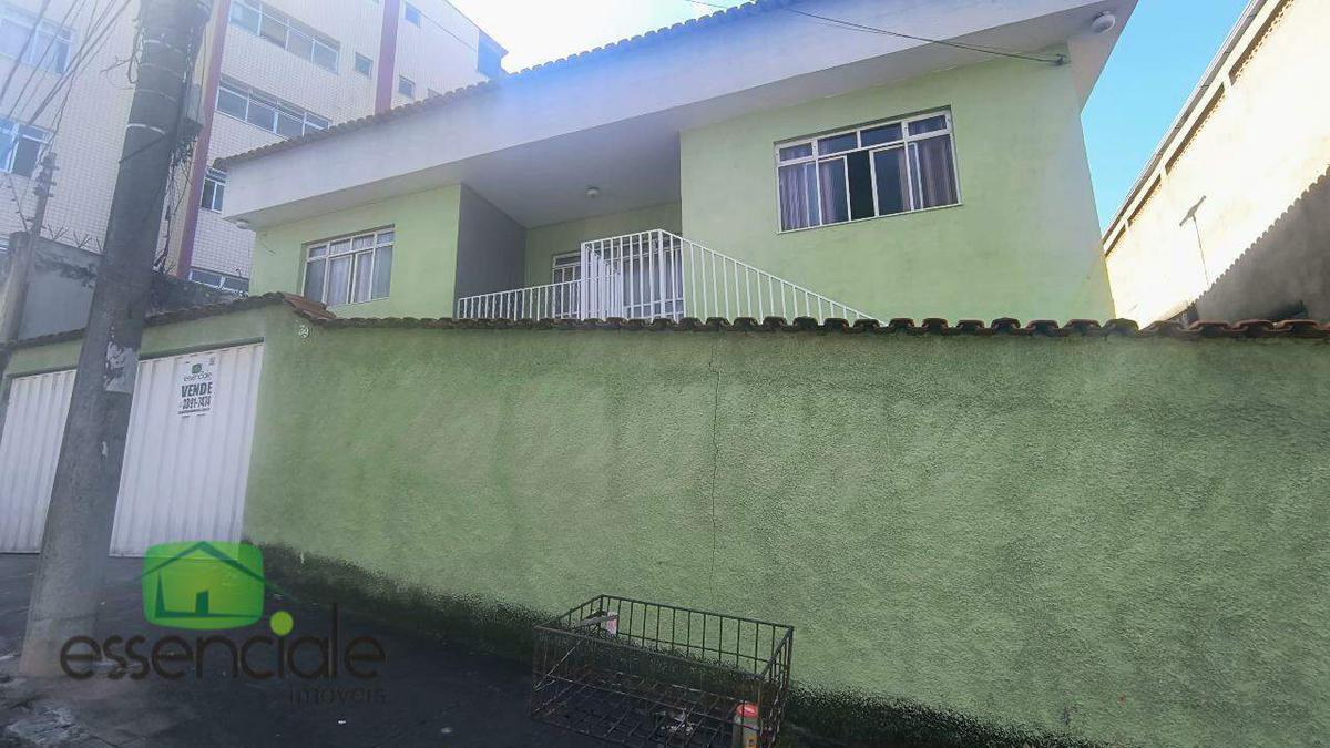 Casa, Santa Cruz Industrial, 3 Quartos, 3 Vagas, 1 Suíte