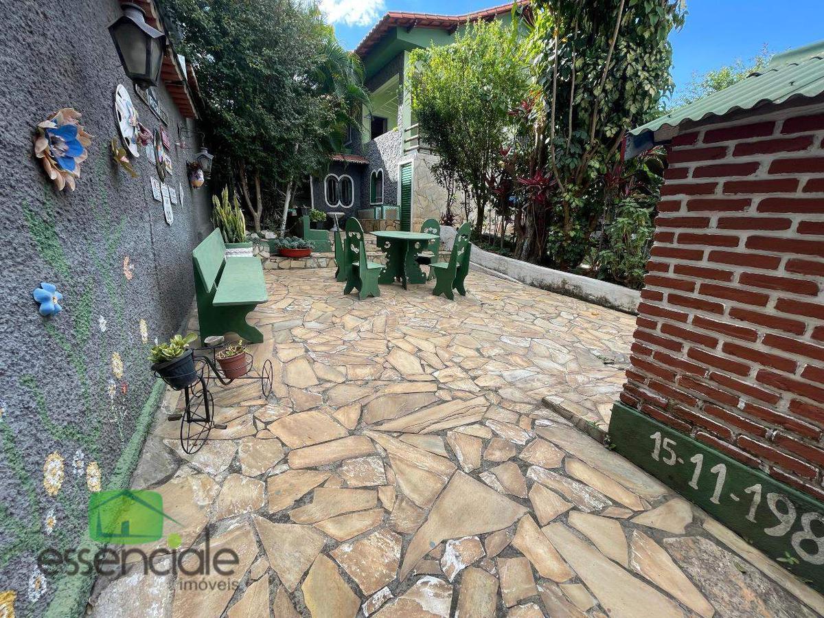 Casa, Novo Riacho, 4 Quartos, 2 Vagas, 1 Suíte