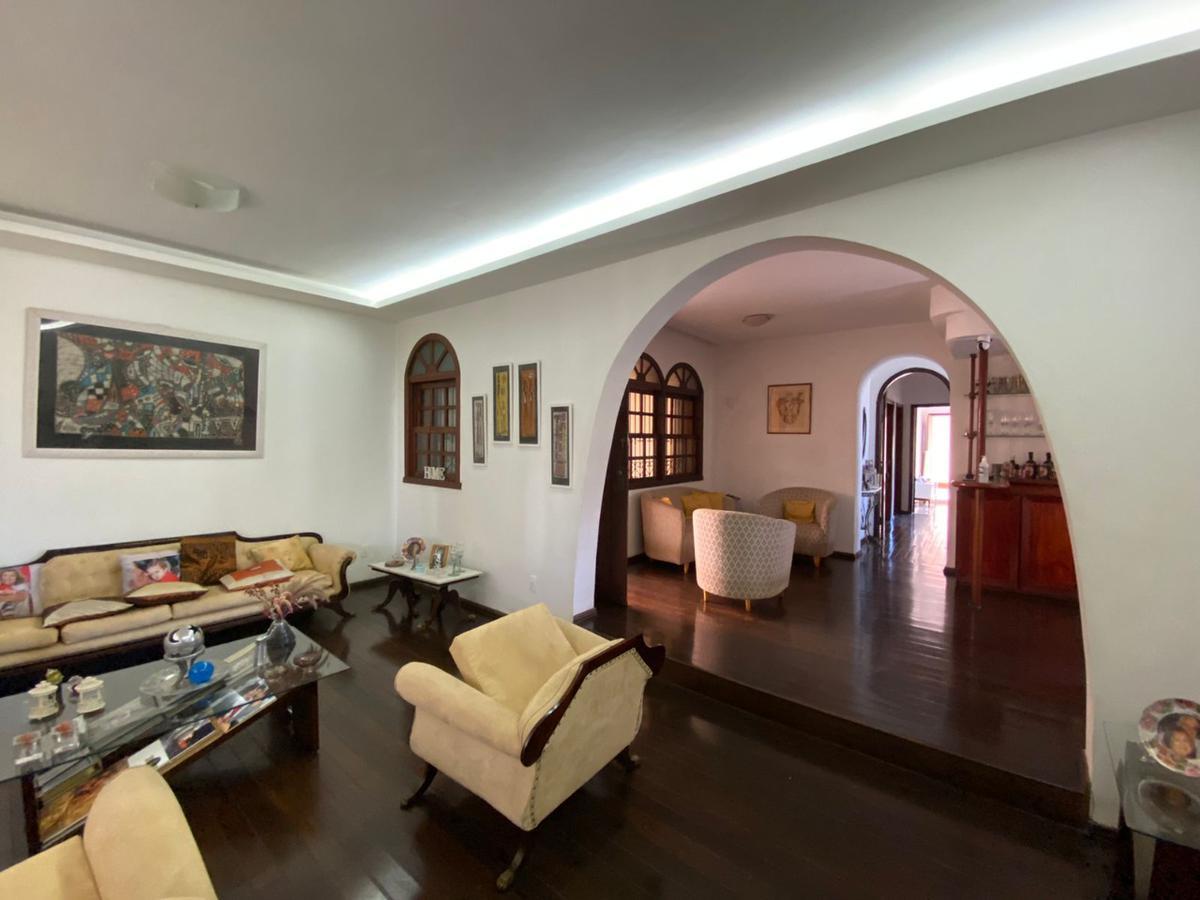 Casa, Colégio Batista, 4 Quartos, 4 Vagas, 1 Suíte