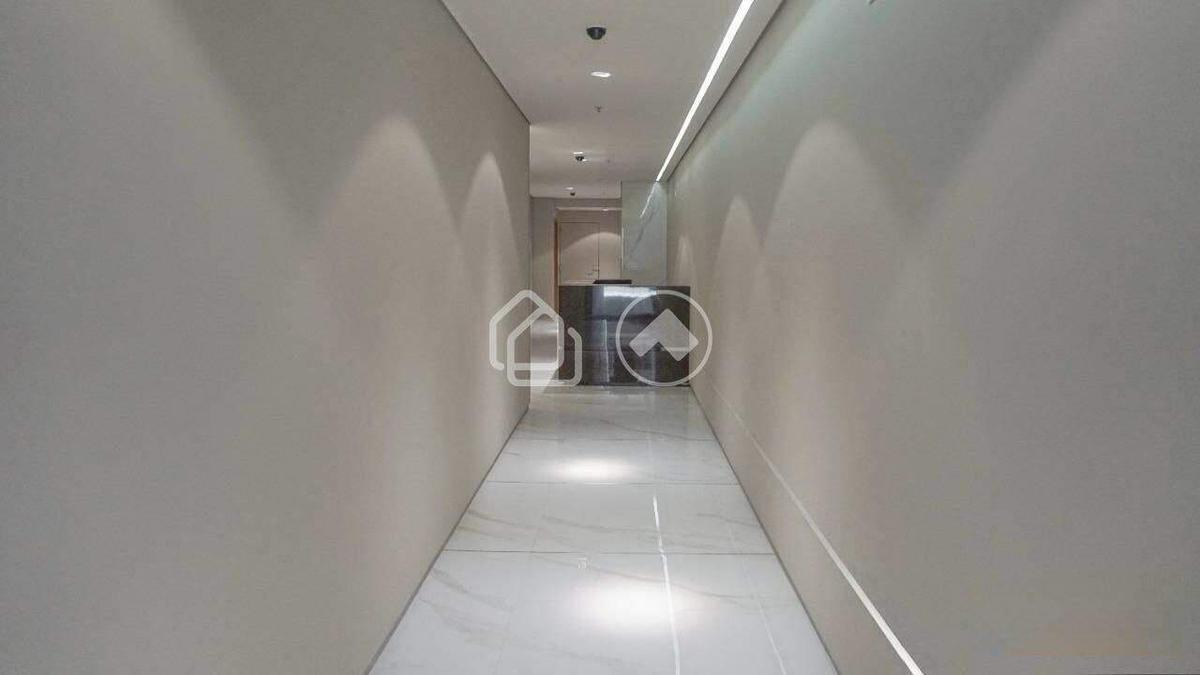 Sala, Centro