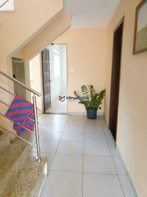 Apartamento, Floresta, 2 Quartos, 1 Vaga