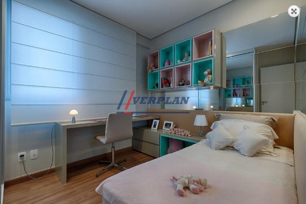 Apartamento, Sagrada Família, 2 Quartos, 2 Vagas, 1 Suíte