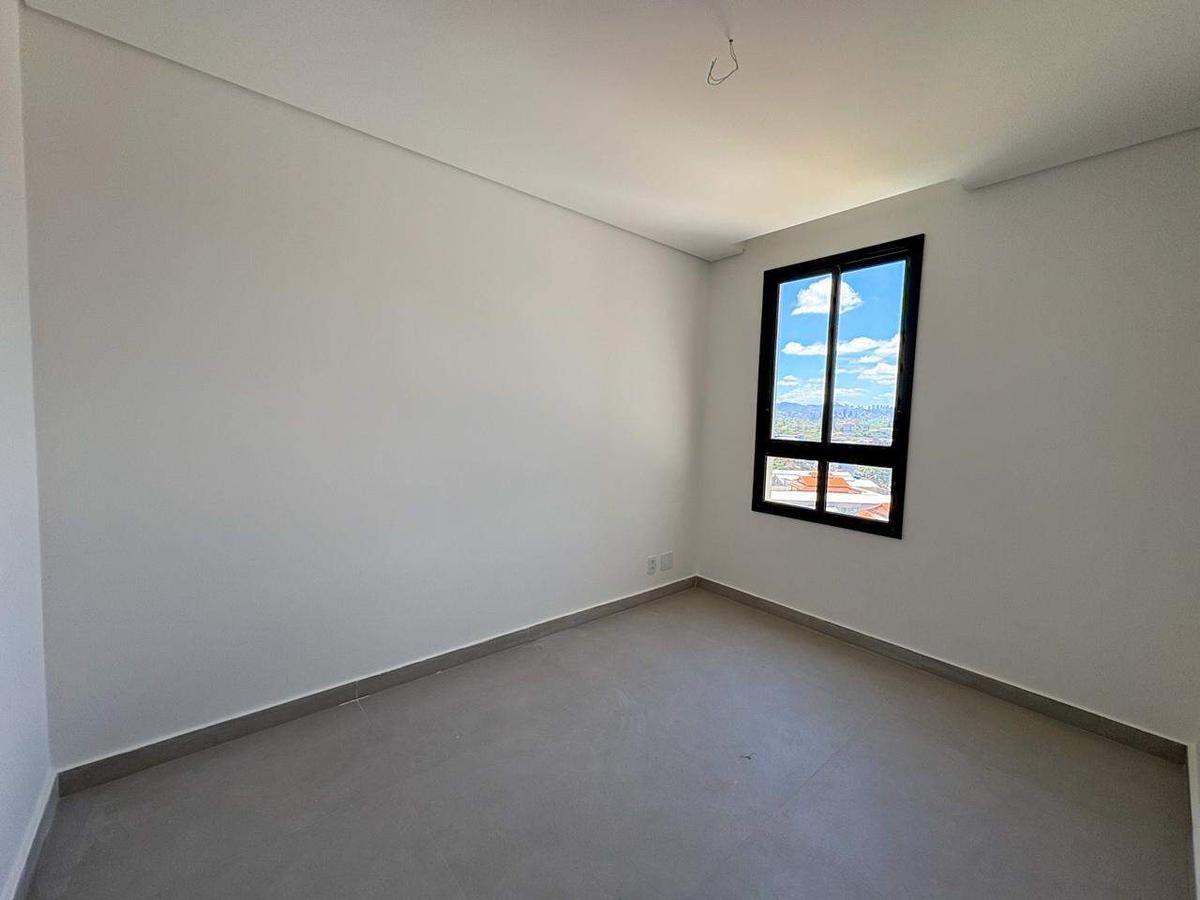 Cobertura, Jardim Industrial, 2 Quartos, 2 Vagas, 1 Suíte