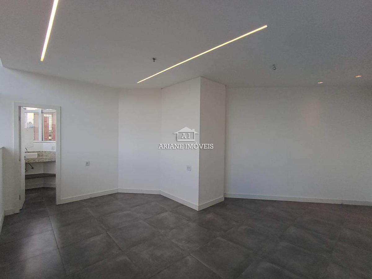 Sala, Prado, 0 Quarto, 2 Vagas