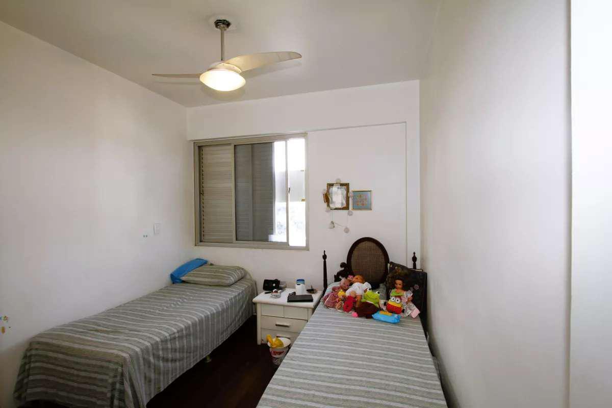 Apartamento, Santa Lúcia, 4 Quartos, 3 Vagas, 1 Suíte