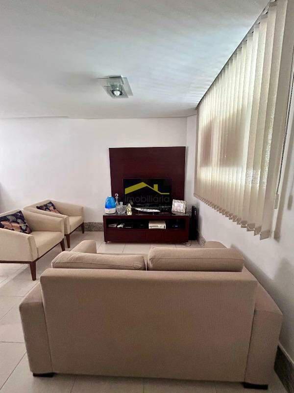 Casa, Buritis, 3 Quartos, 2 Vagas, 1 Suíte