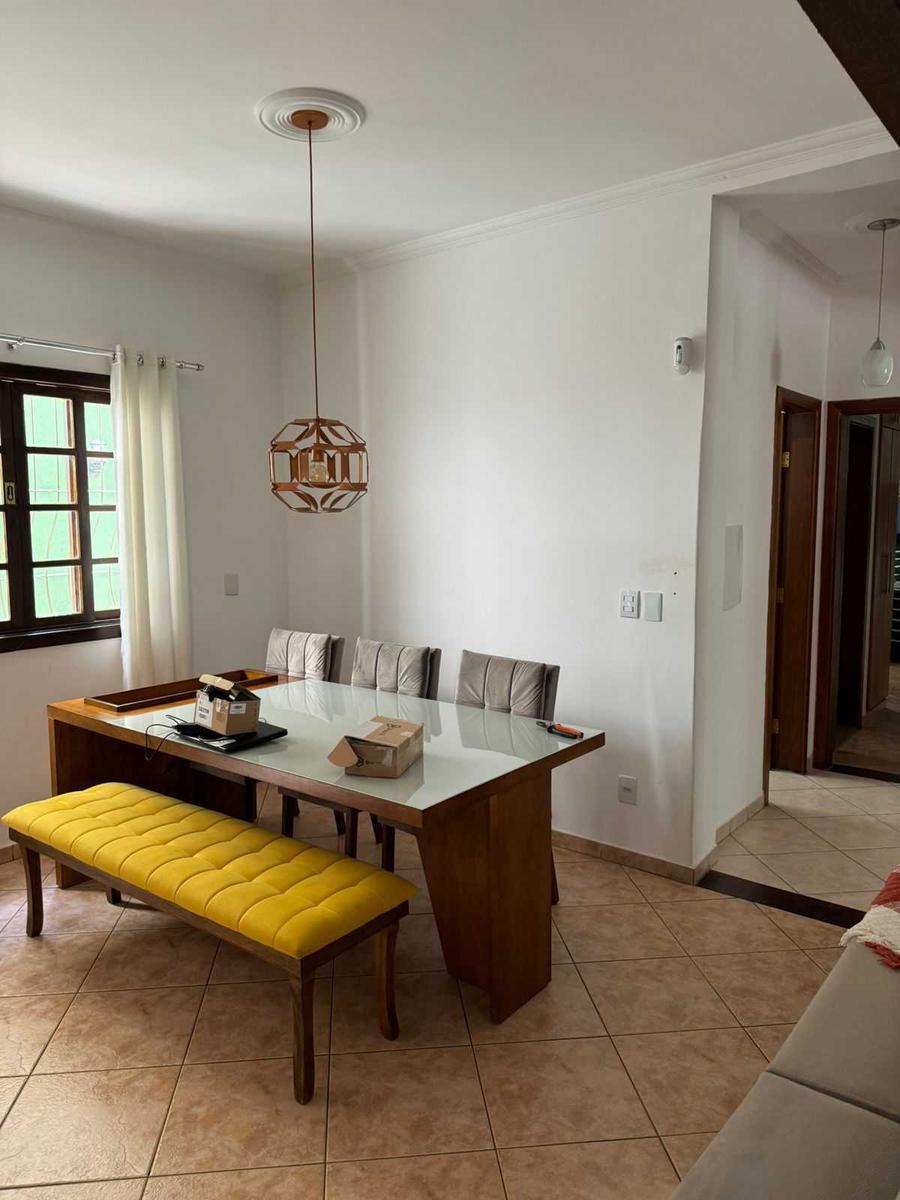 Casa, Sagrada Família, 6 Quartos, 2 Vagas, 2 Suítes