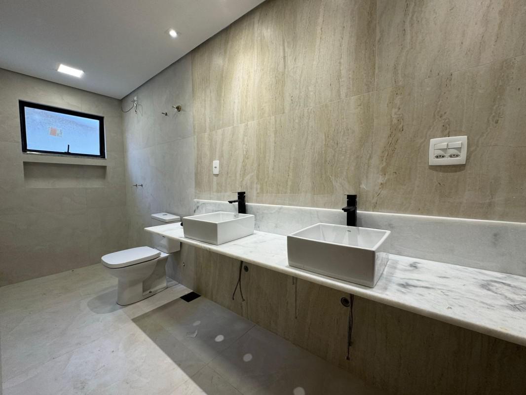 Casa, Itapoã, 3 Quartos, 2 Vagas, 1 Suíte