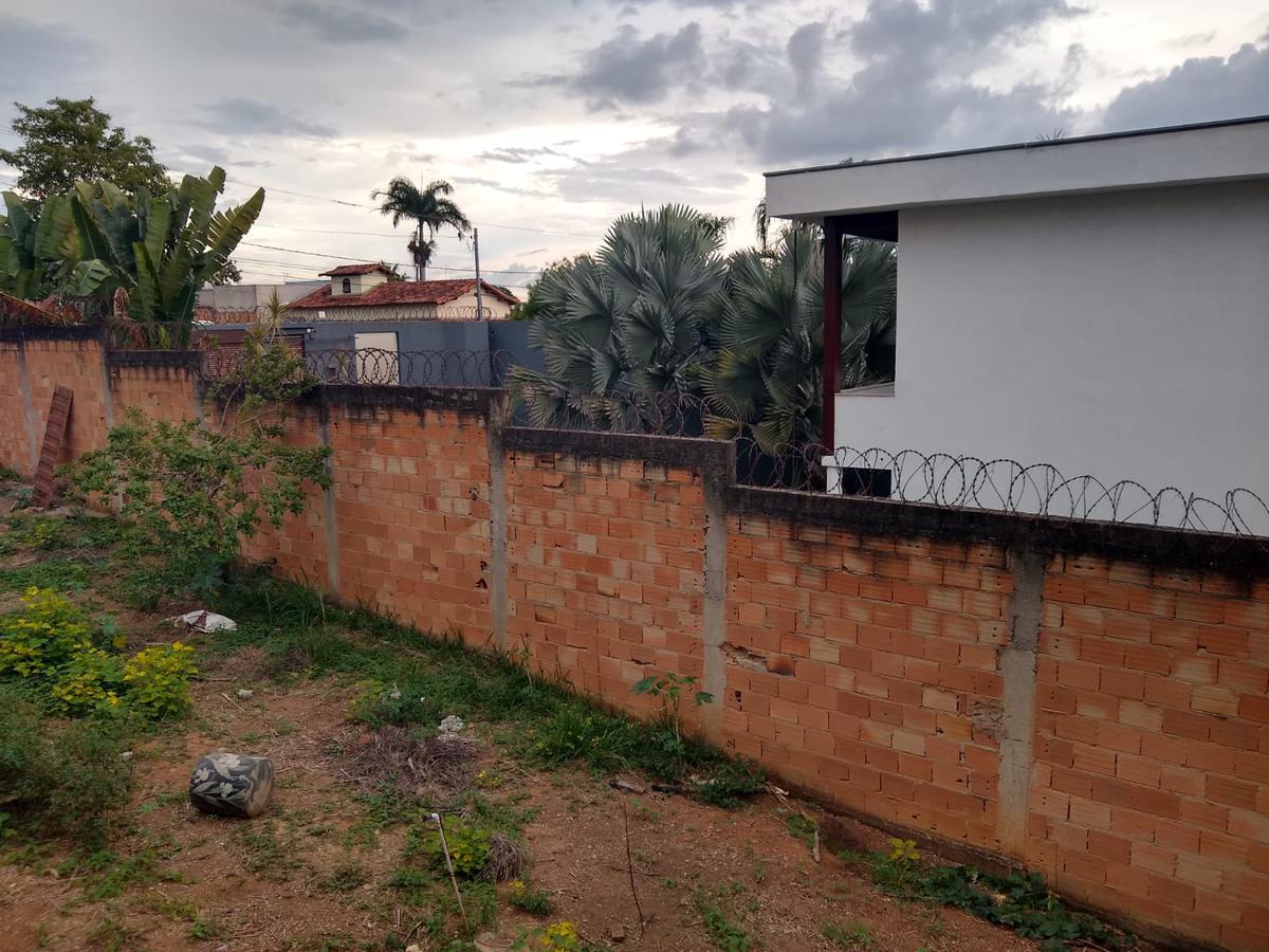 Casa, Granja Ouro Branco, 3 Quartos, 6 Vagas, 1 Suíte