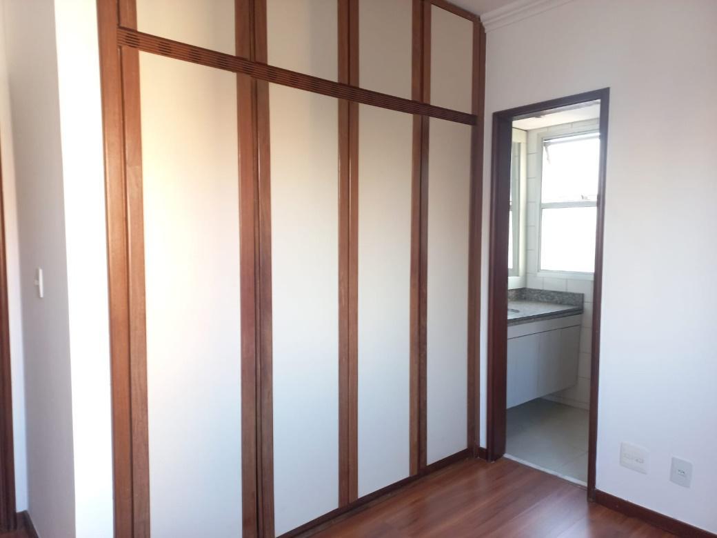 Apartamento, Lourdes, 2 Quartos, 1 Vaga, 1 Suíte