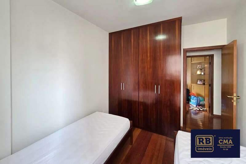 Apartamento, Luxemburgo, 4 Quartos, 3 Vagas, 1 Suíte