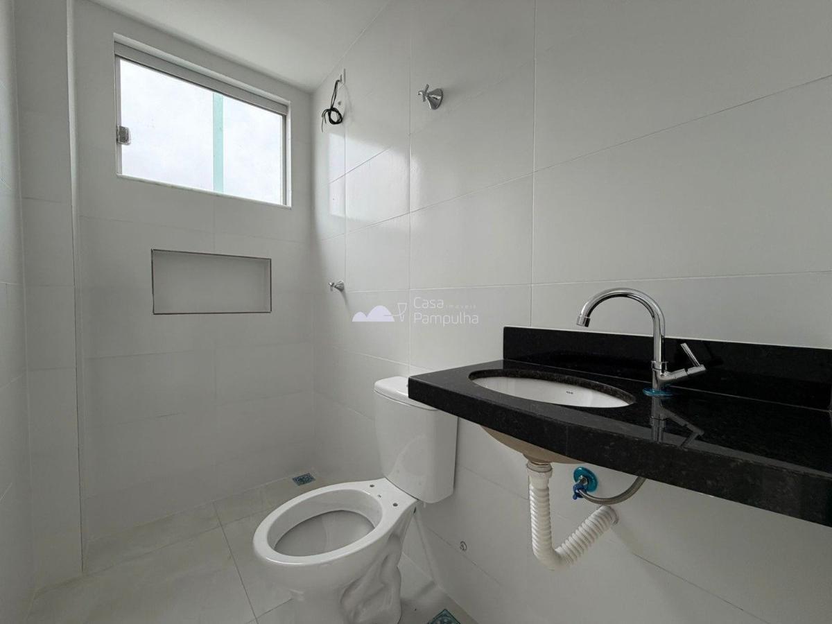 Apartamento, Candelária, 2 Quartos, 1 Vaga