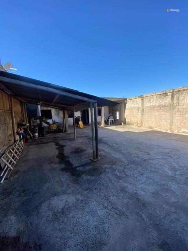 Casa, Petrópolis, 3 Quartos, 4 Vagas, 1 Suíte