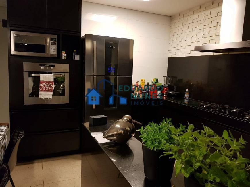 Casa, Santa Lúcia, 4 Quartos, 4 Vagas, 2 Suítes