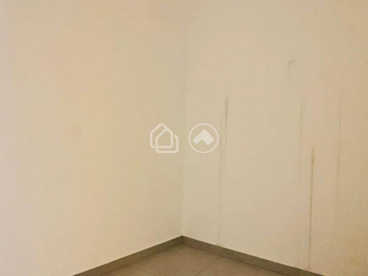 Loja, Buritis, 1 Vaga