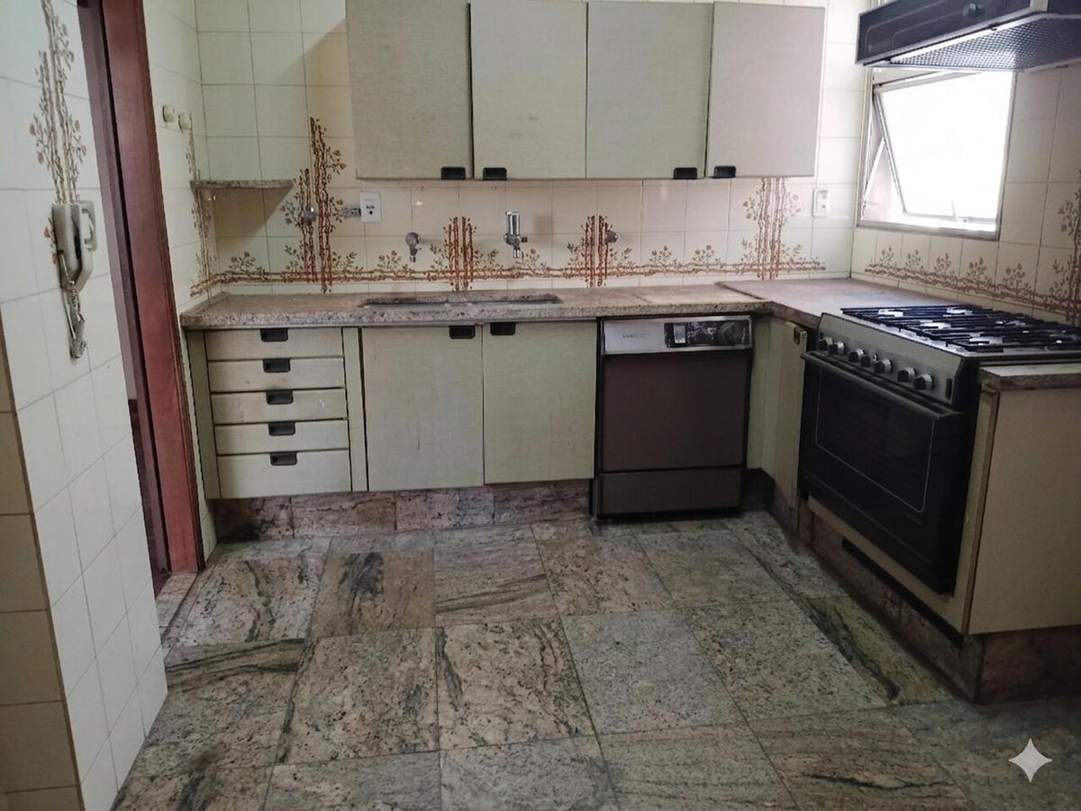 Apartamento, Savassi, 4 Quartos, 2 Vagas, 1 Suíte