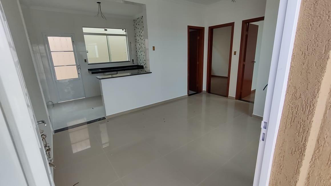 Casa, Vila Verde, 2 Quartos, 1 Vaga