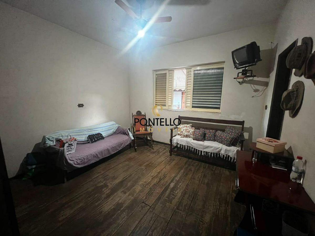 Casa, Jardim Cambuí, 3 Quartos, 8 Vagas, 1 Suíte