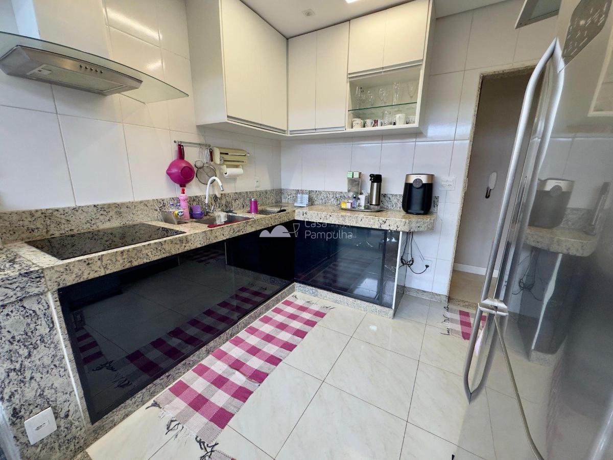 Casa, Jardim Leblon, 3 Quartos, 3 Vagas, 1 Suíte