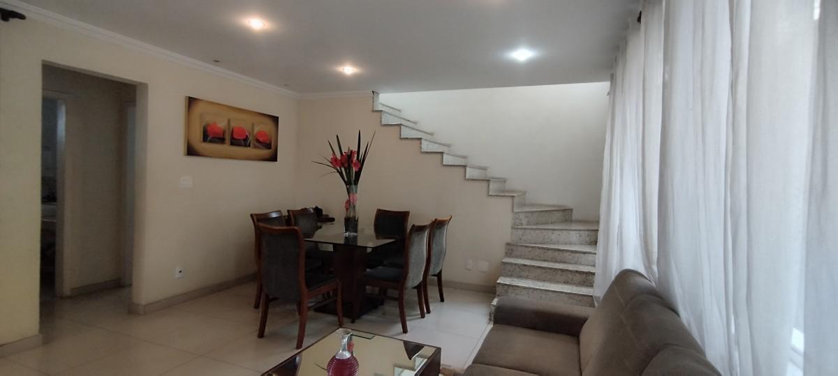 Casa, Cabral, 4 Quartos, 4 Vagas, 1 Suíte