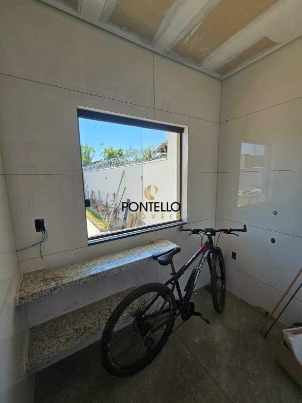 Casa, Jardim Europa, 4 Quartos, 3 Vagas, 1 Suíte