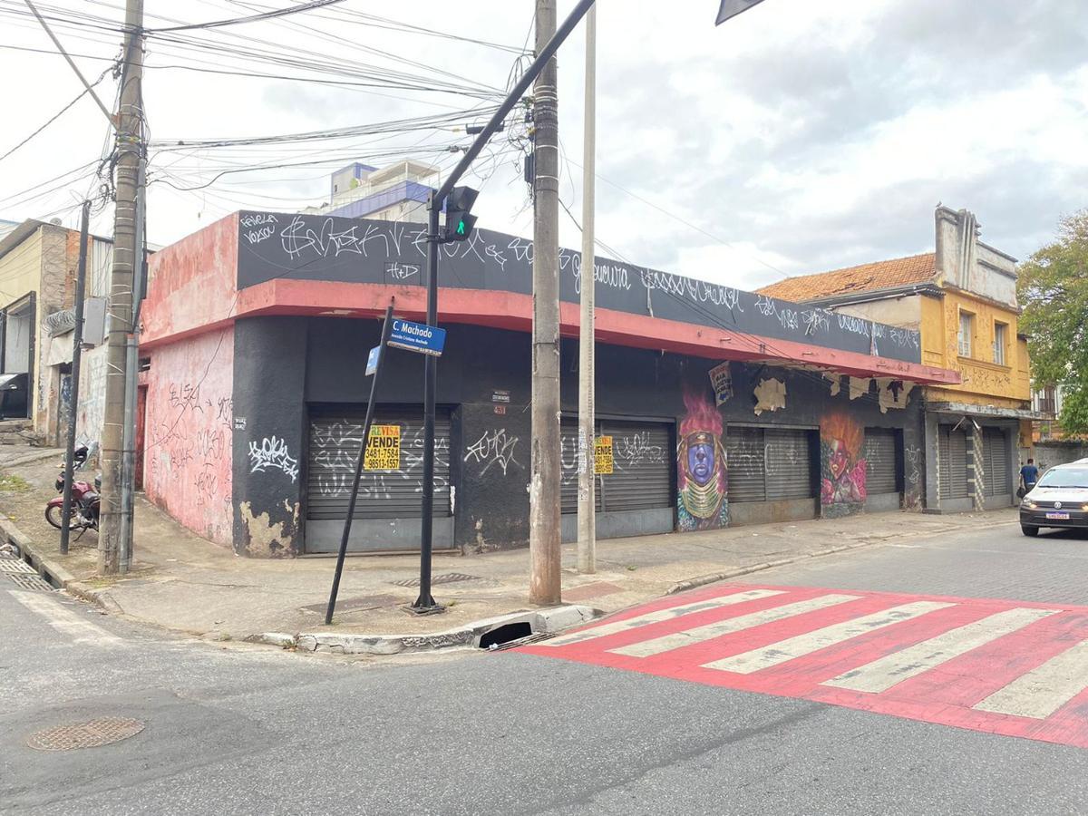 Casa Comercial, Concórdia, 4 Quartos, 0 Vaga, 4 Suítes