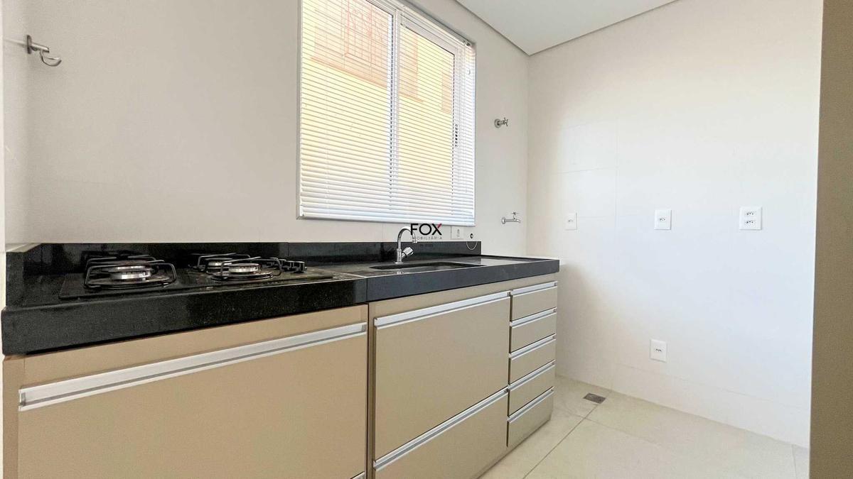 Apartamento, Sagrada Família, 1 Quarto, 1 Vaga