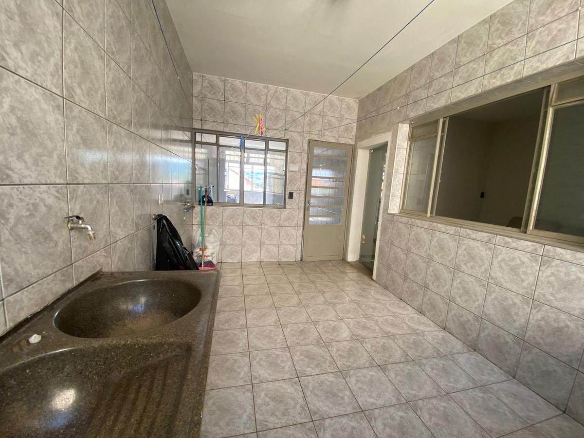 Apartamento, Centro, 5 Quartos, 0 Vaga, 1 Suíte