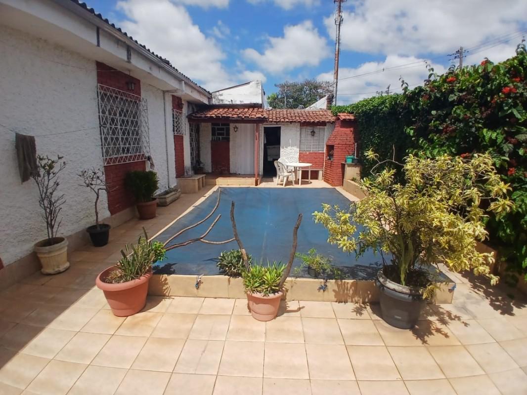 Casa, Planalto, 3 Quartos, 2 Vagas