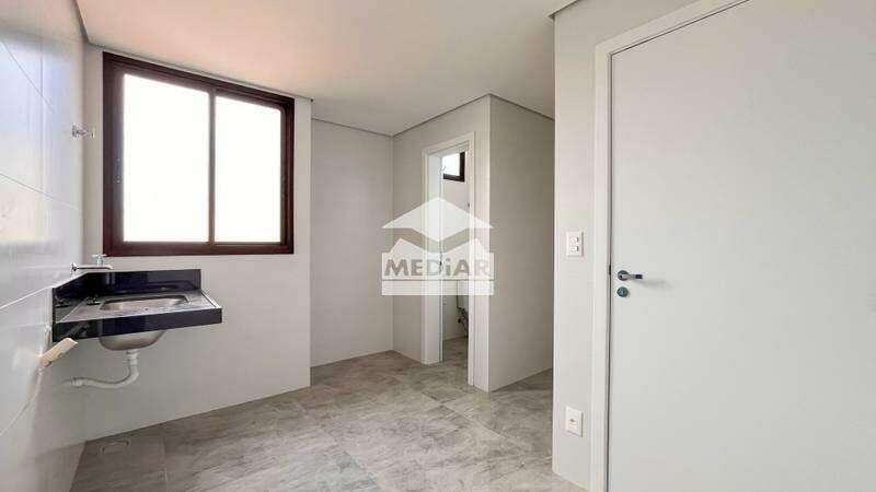 Apartamento, Castelo, 4 Quartos, 4 Vagas, 2 Suítes