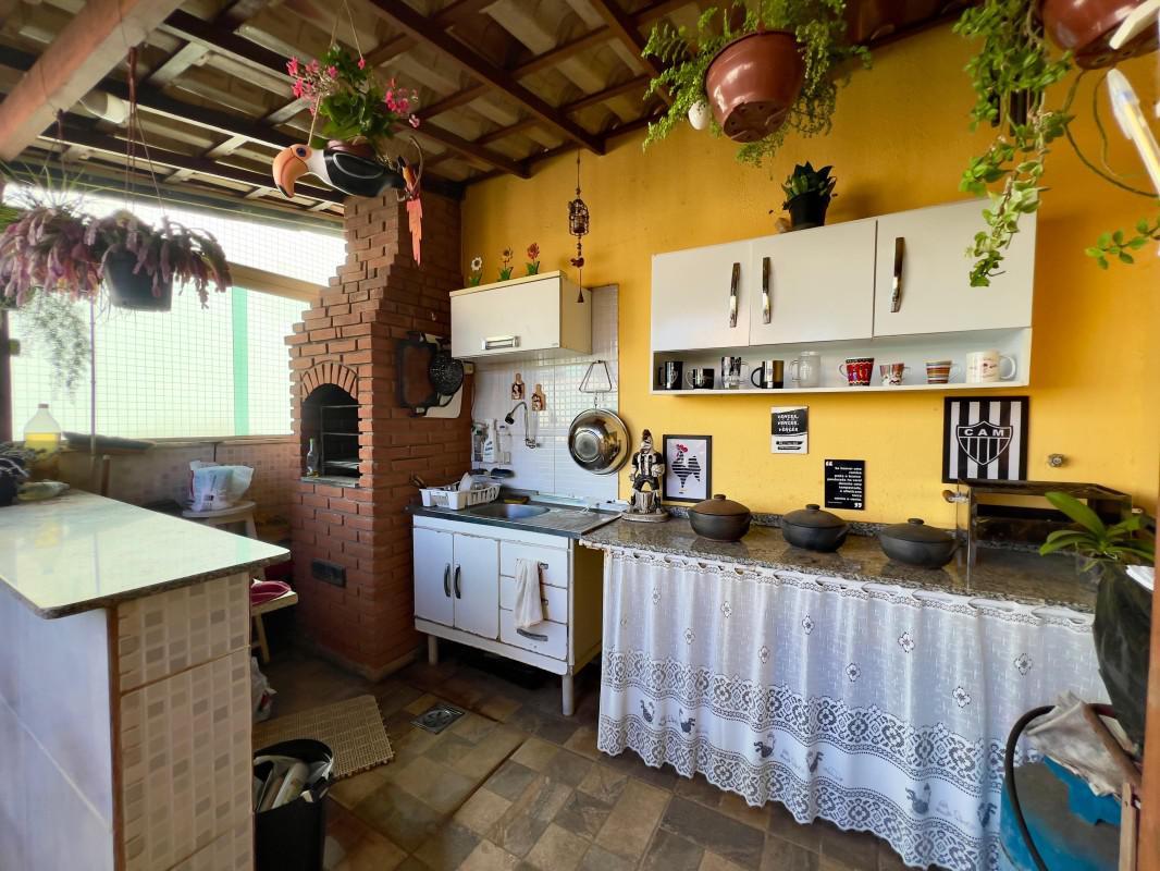 Cobertura, Castelo, 3 Quartos, 2 Vagas, 1 Suíte
