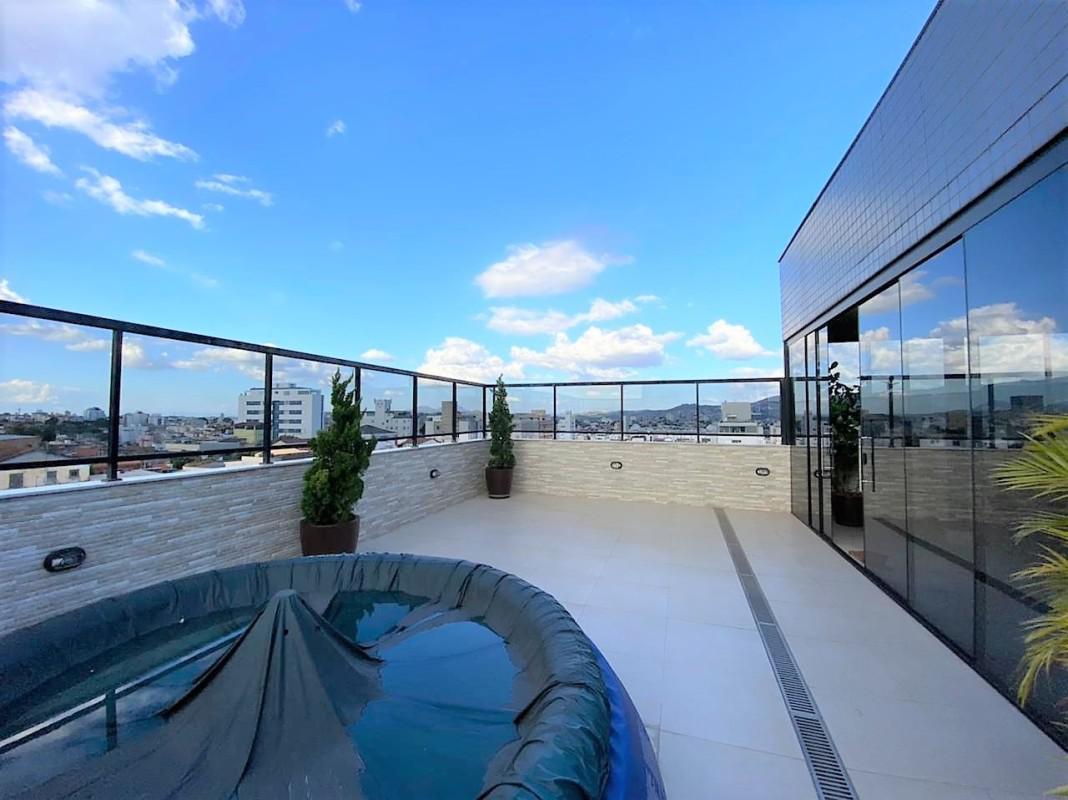 Apartamento, Sagrada Família, 4 Quartos, 2 Vagas, 1 Suíte