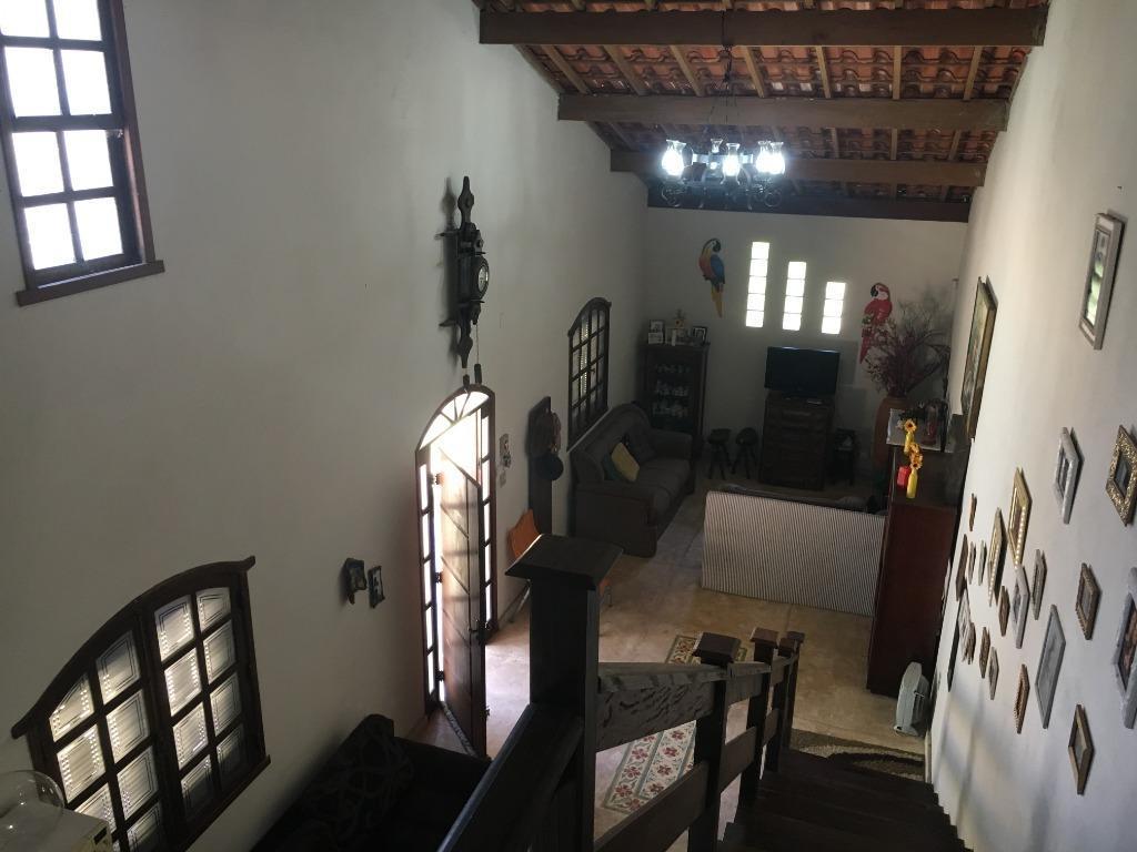 Fazenda, Pompeu, 2 Quartos, 0 Vaga