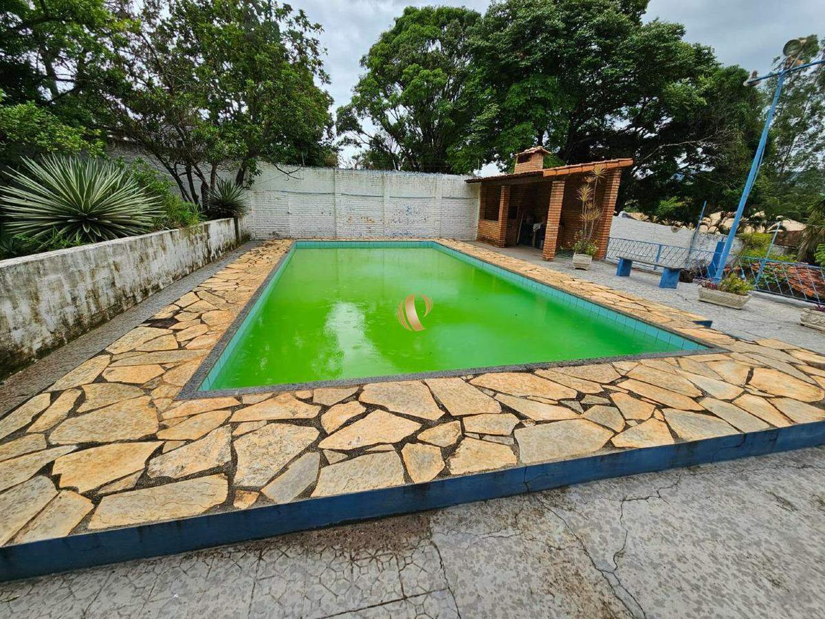 Fazenda, Centro, 4 Quartos, 6 Vagas