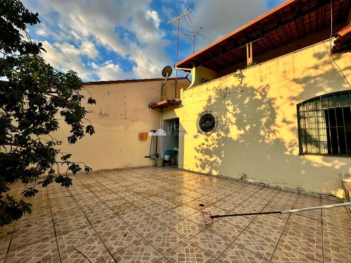 Casa, Santa Amélia, 6 Quartos, 7 Vagas, 2 Suítes