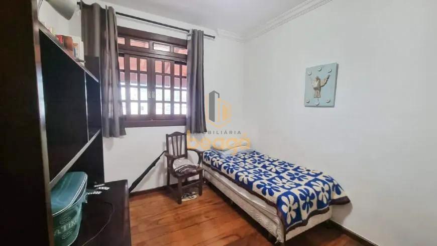 Casa, Castelo, 3 Quartos, 2 Vagas, 1 Suíte