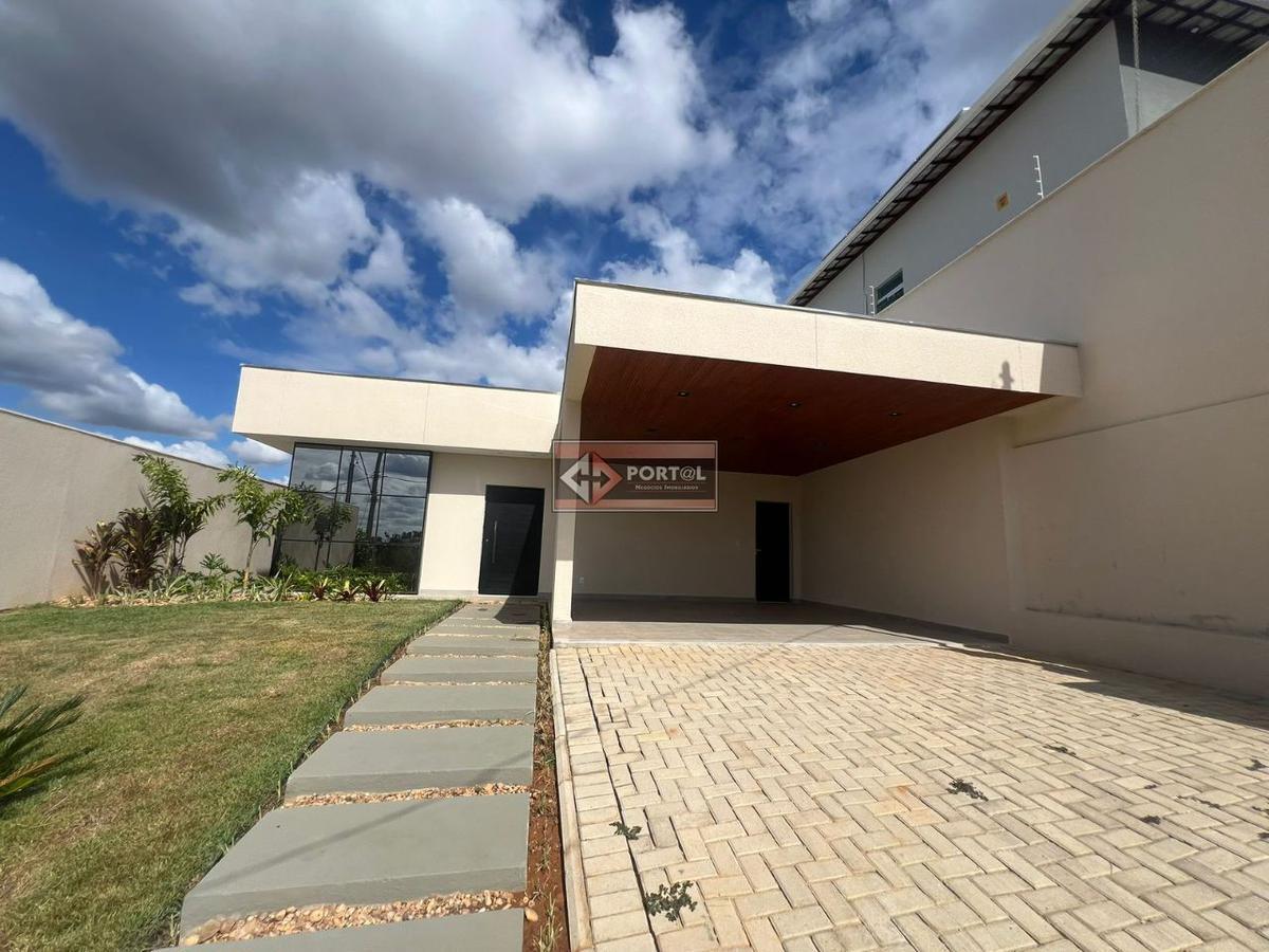 Casa, Palmital, 3 Quartos, 2 Vagas, 1 Suíte