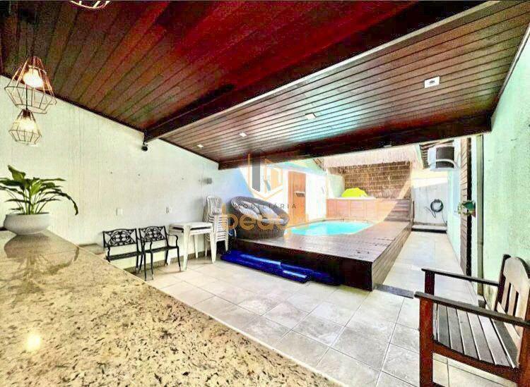 Casa, Planalto, 4 Quartos, 4 Vagas, 2 Suítes