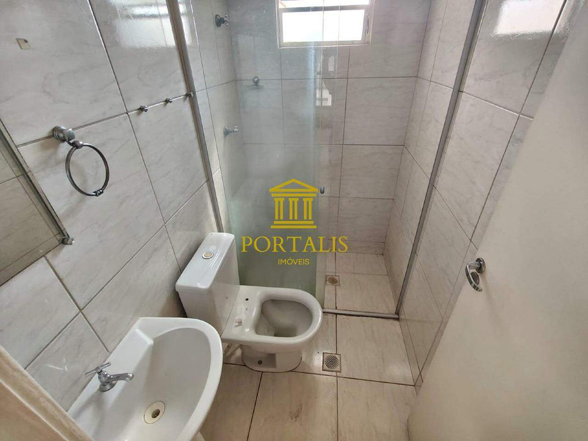 Apartamento, Cabral, 2 Quartos, 1 Vaga