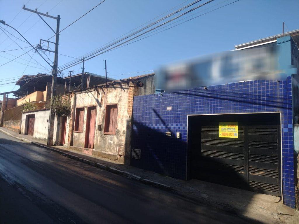 Casa, Centro, 6 Quartos, 4 Vagas, 1 Suíte