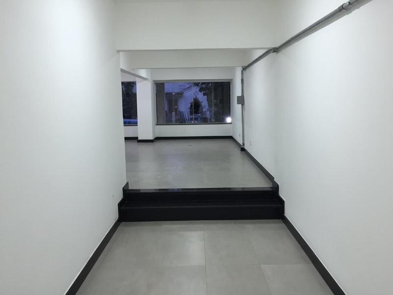 Andar, Centro, 0 Quarto, 0 Vaga