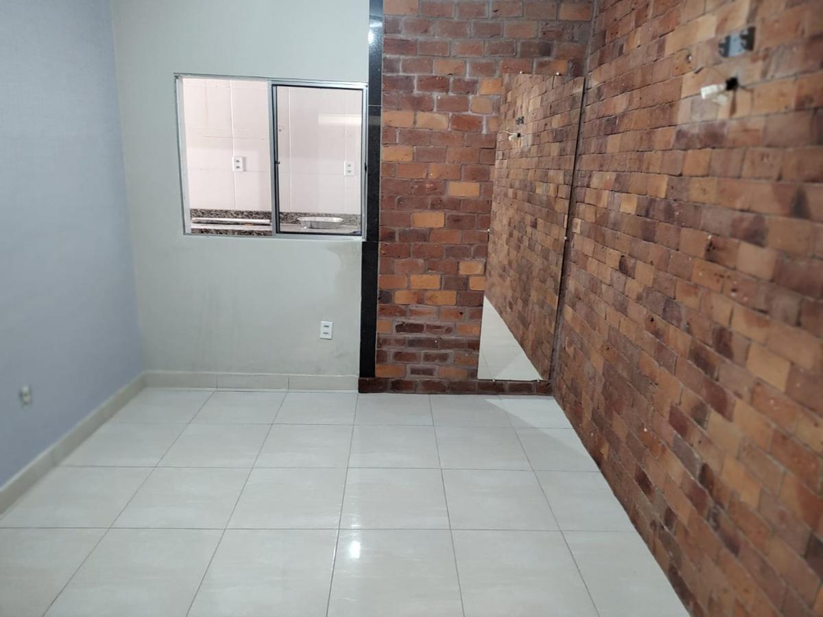 Casa, União, 2 Quartos, 0 Vaga